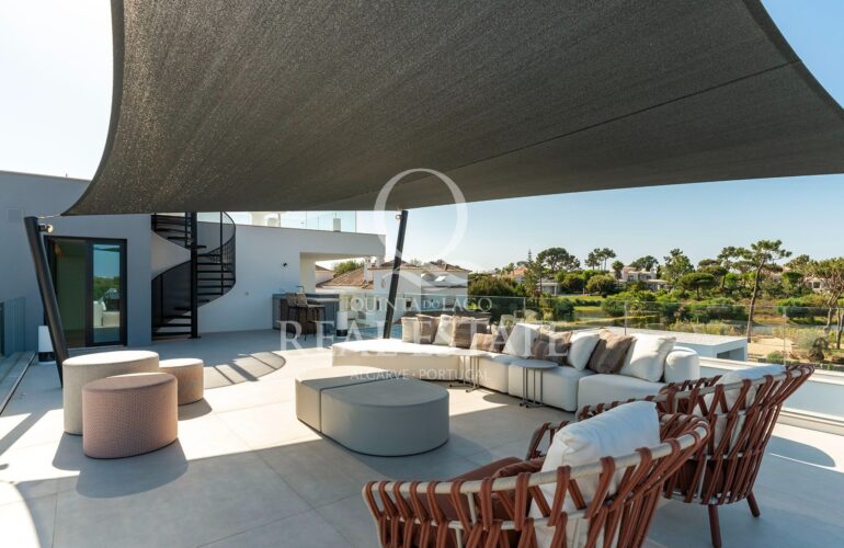 Properties Sidebar v10 - 15