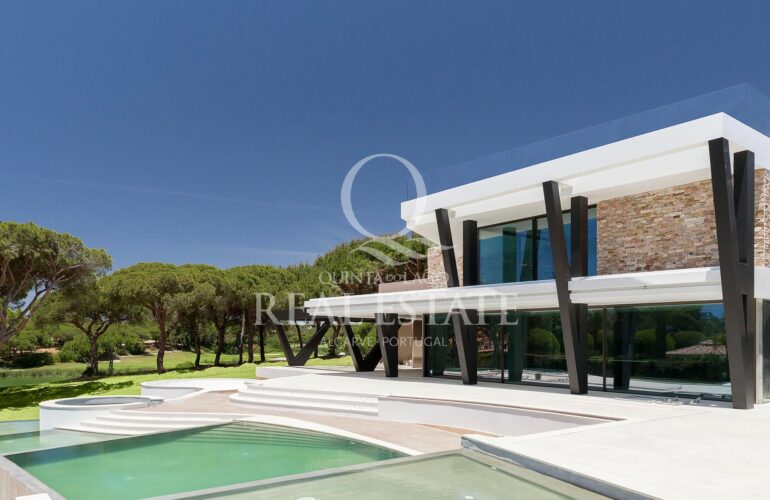 Properties Sidebar v10 - 18