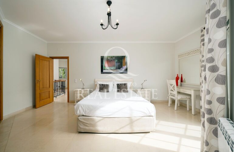 Properties Sidebar v10 - 10