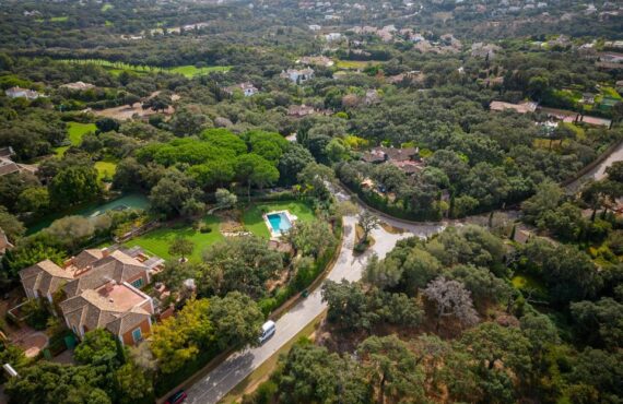 Spain  - Caddie's Home Selection