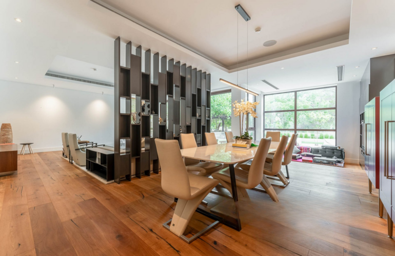 Properties Sidebar v10 - 1